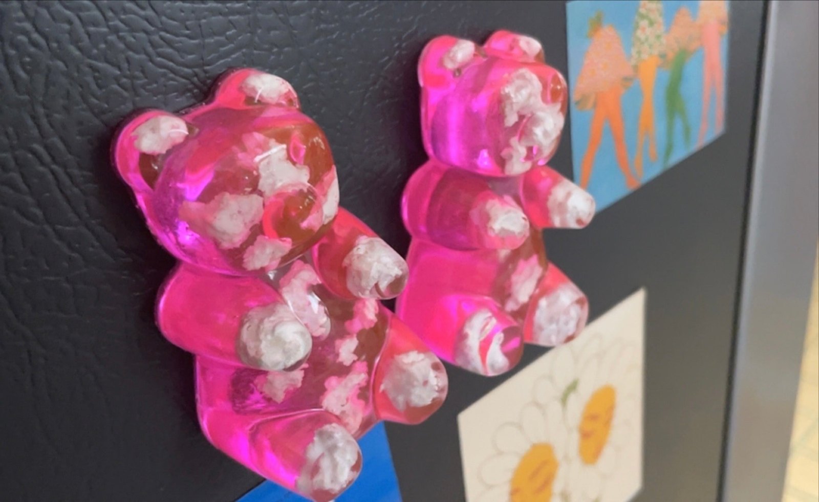1 Piece Resin Cloud Gummy Bear Magnet - Unique Design Colorful Gummy Bear Shape Magnet